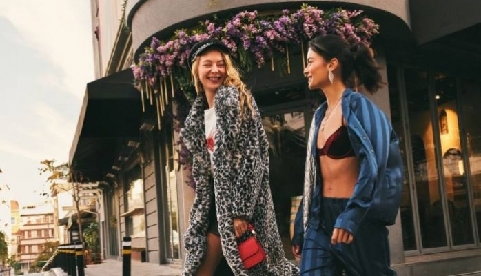 Forever 21 İstanbul'un Dinamizmini Moda Dünyasına Taşıyor